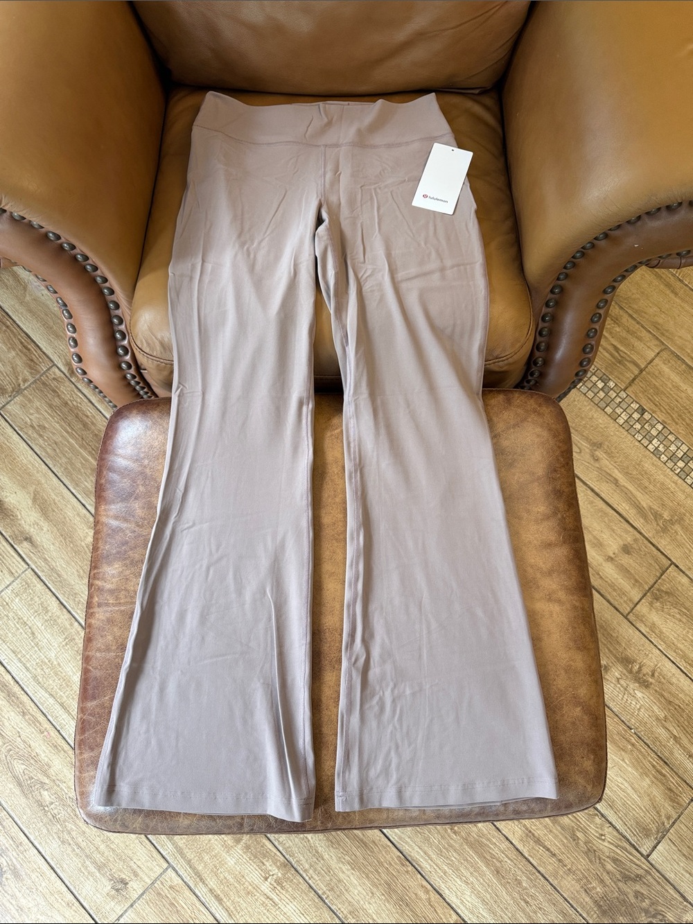 NWT Lululemon Groove Nulu High-Rise Flared Pant Sz 12 Regular Ashen Rose